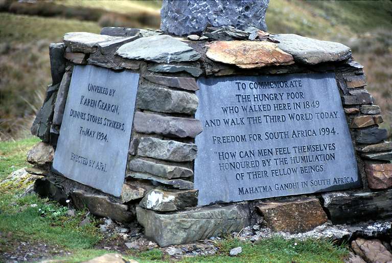  Famine Memorial - Doo Lough Valley 